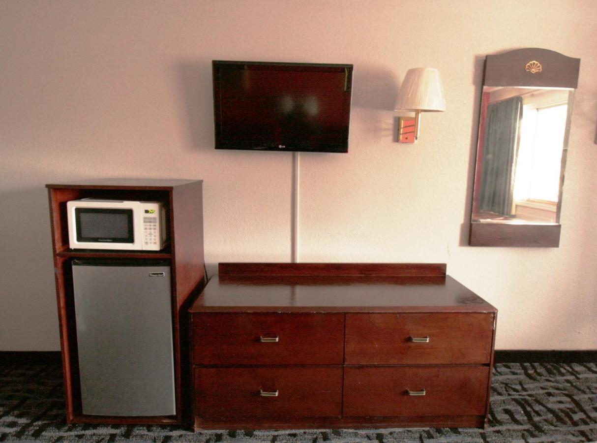 Economy Inn ฮาร์ดีวิลล์ ภายนอก รูปภาพ